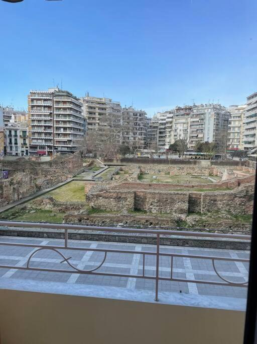 “The Elysian” City Center Apartment Thessaloniki Buitenkant foto