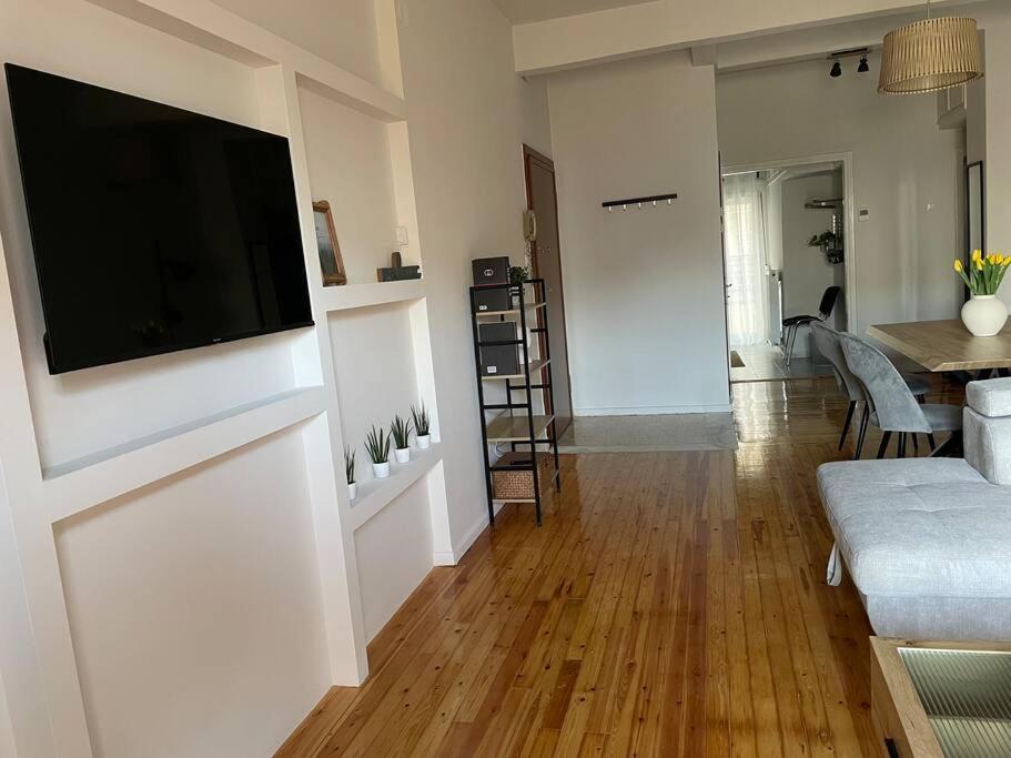“The Elysian” City Center Apartment Thessaloniki Buitenkant foto